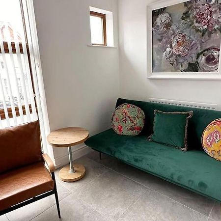 Boutique Style Apartment Μπέλφαστ Εξωτερικό φωτογραφία